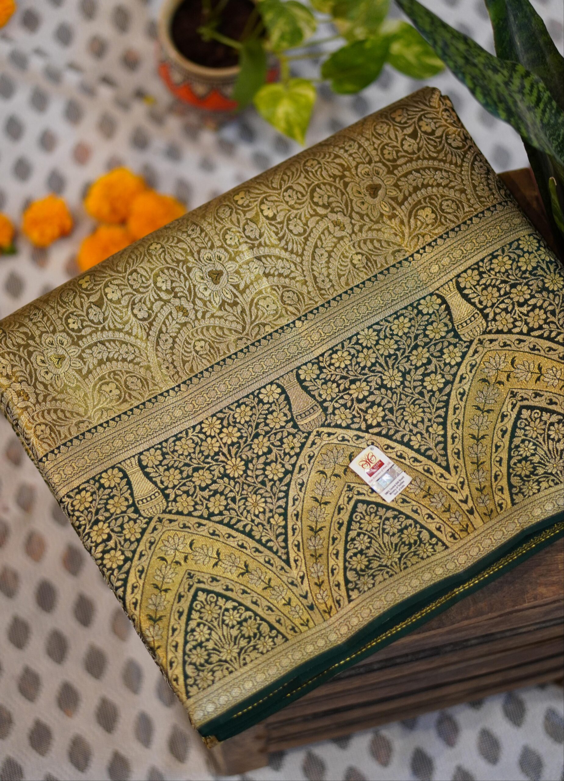 Tissue Meenakari Kanjeevaram Saree - Deep Forest Green