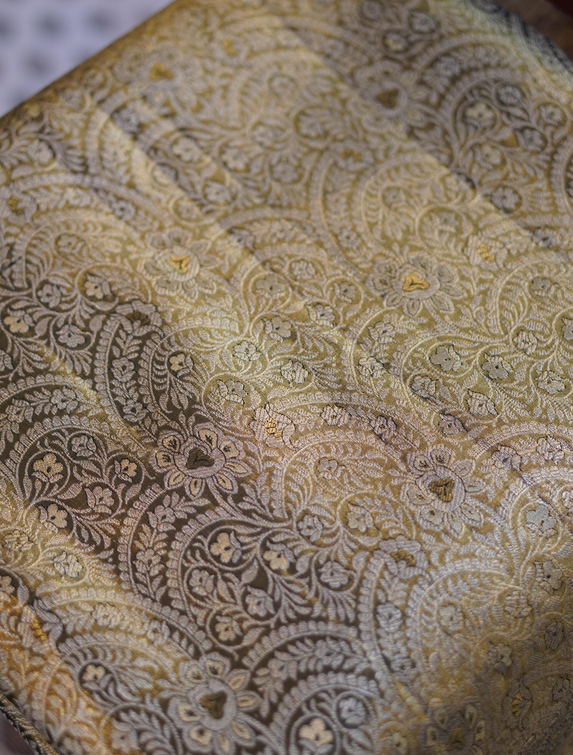 Tissue Meenakari Kanjeevaram Saree - Deep Forest Green - Image 4