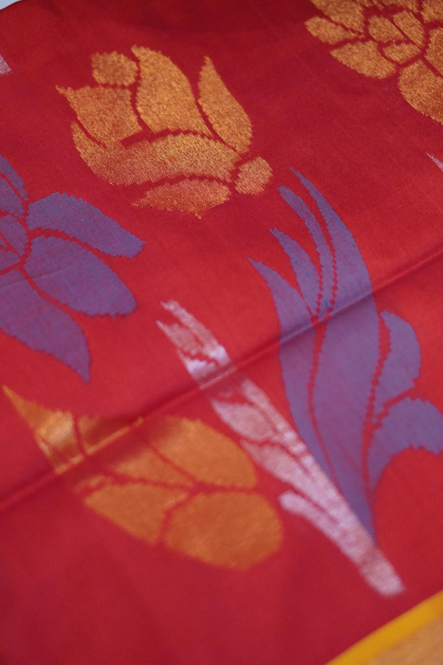 Madhavaram Saree – Red - Image 2